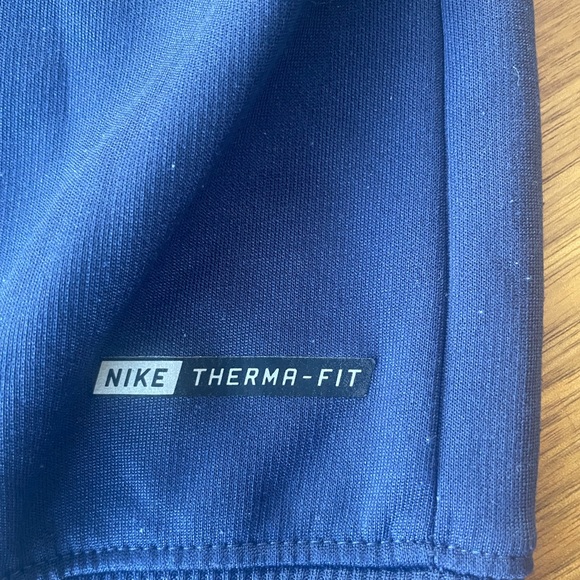 Hurley / Nike hoodie 2T - Picture 3 of 3